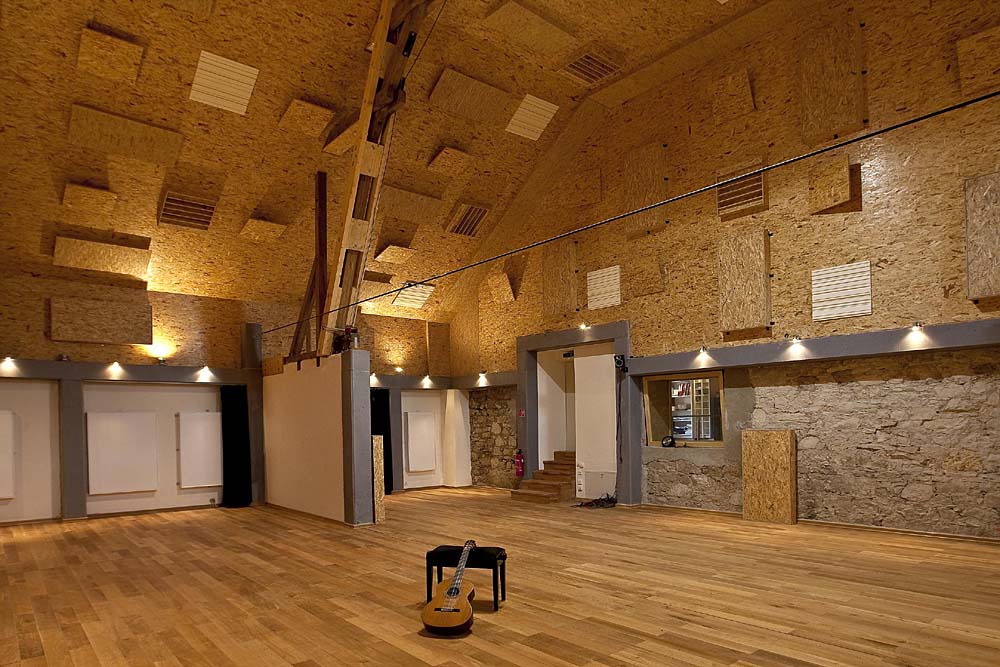 ACUSTICA  –  event 2